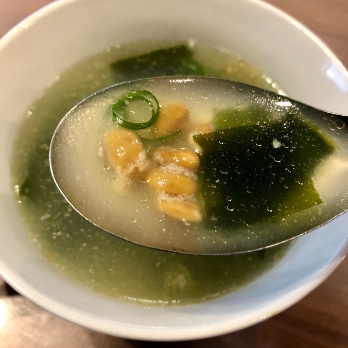 わかめと納豆のとろみ中華風スープ
